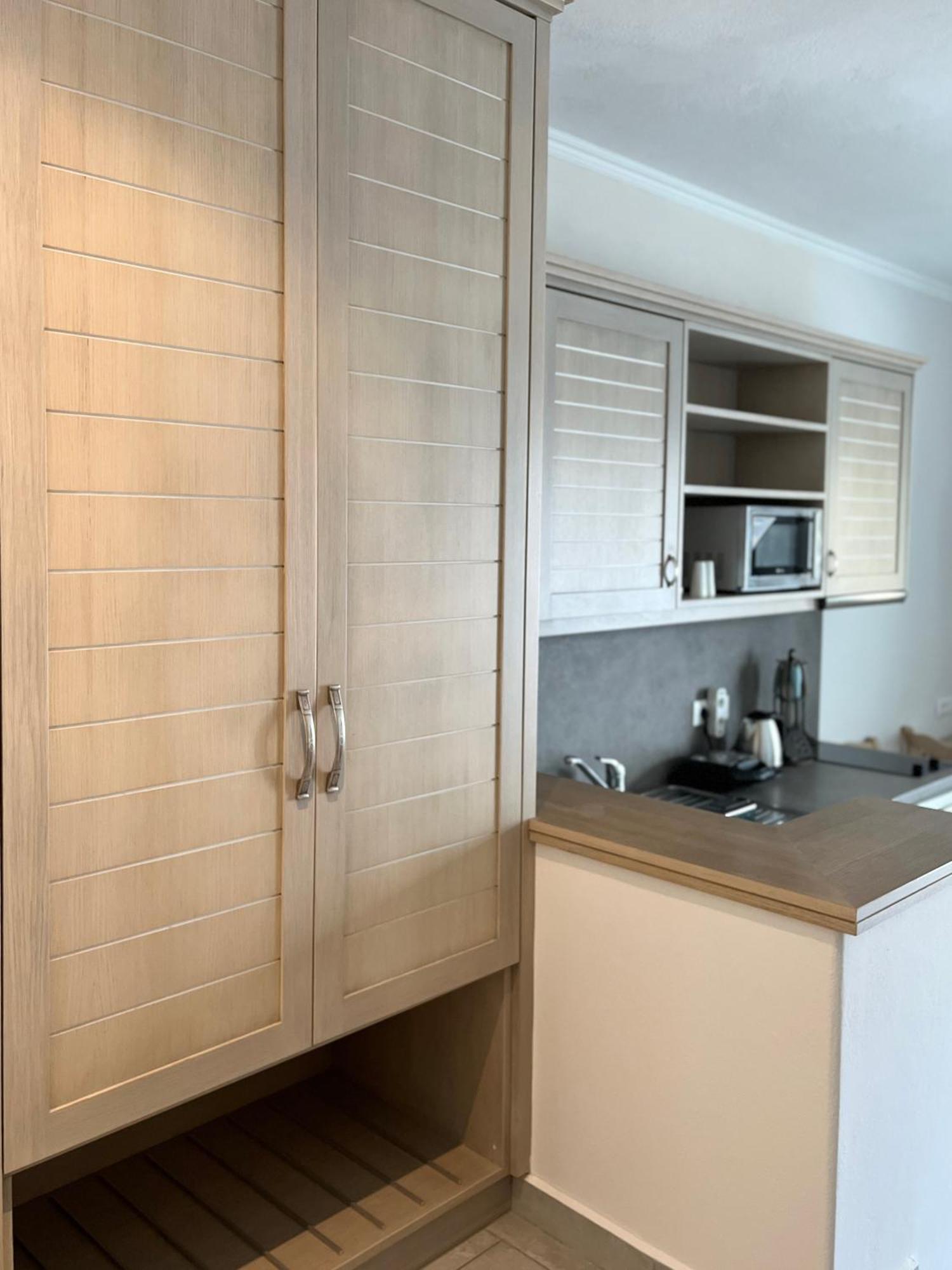 Alona Luxury Villas アルカサ エクステリア 写真