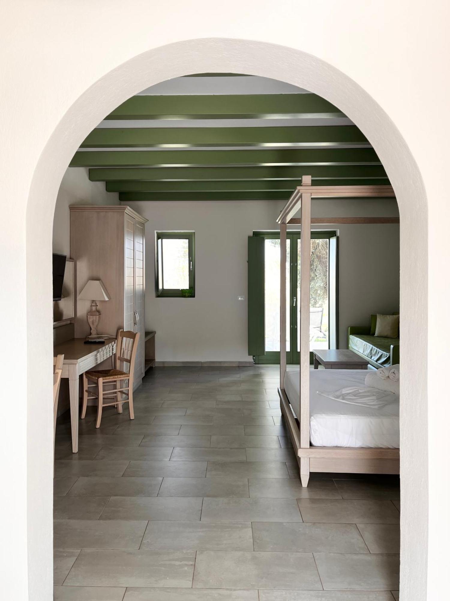 Alona Luxury Villas アルカサ エクステリア 写真
